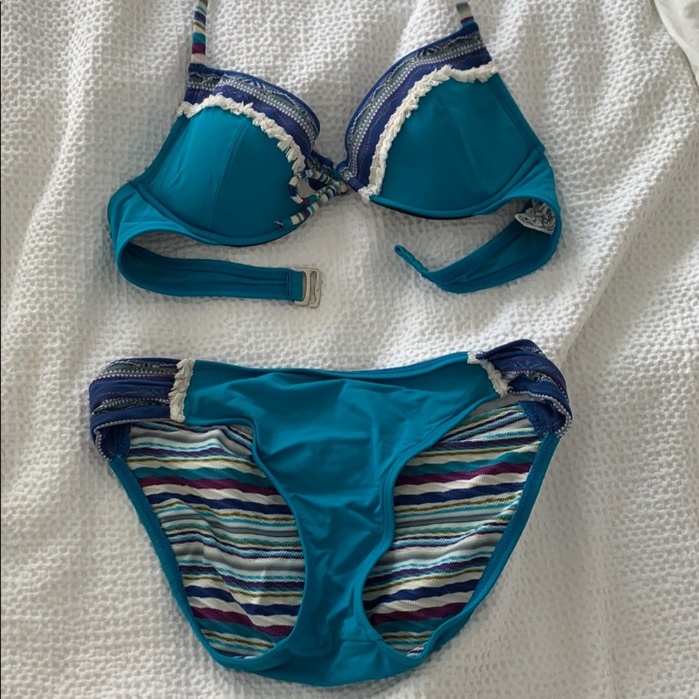 Lucky Brand bikini medium bottoms large top